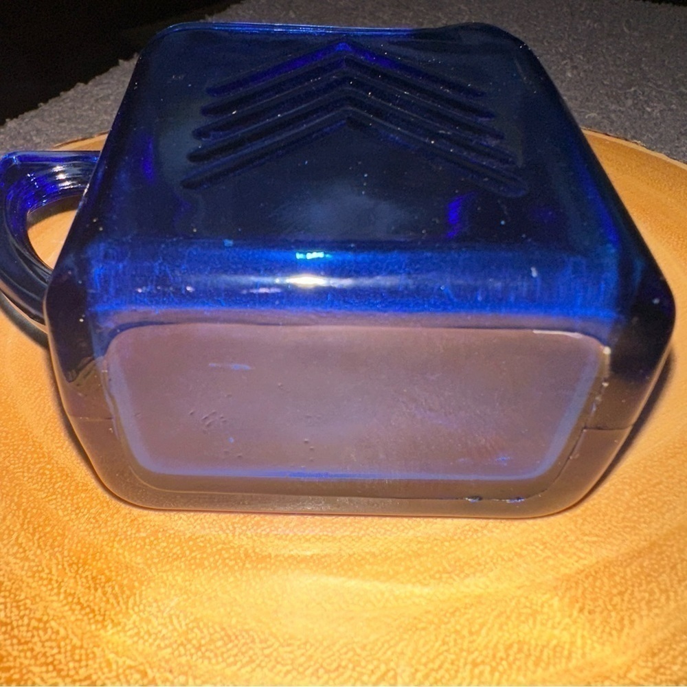 HAZEL Atlas cobalt blue creamer pitcher - Picture 6 of 6